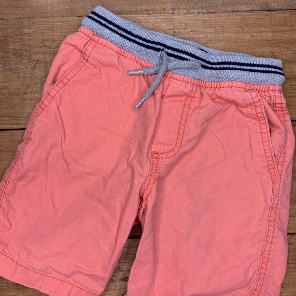 Boys Osh Kosh orange coral shorts - size 4/5